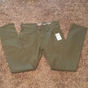 denizen levi's 208 regular taper fit